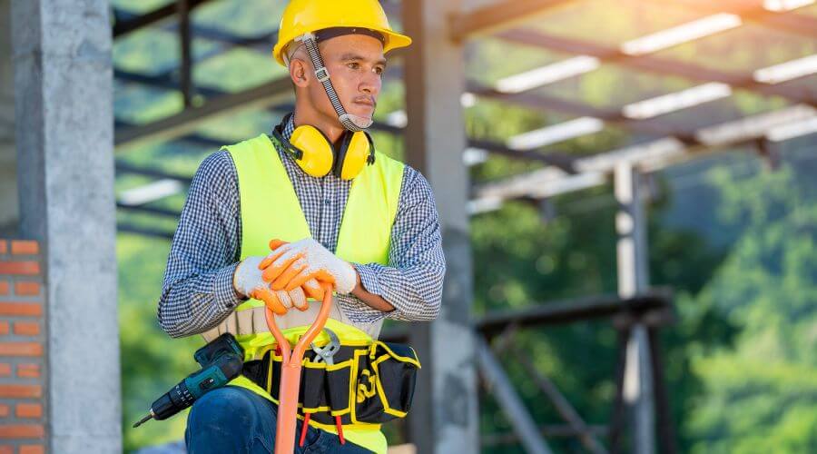 Professional gutter cleaning in Central Falls, RI